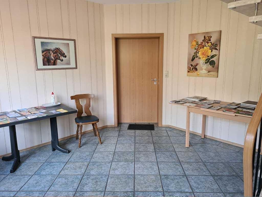 Ferienwohnungen Meyerhof_ 55116 Filsum Екстериор снимка